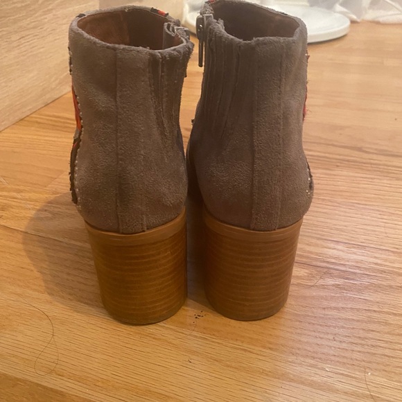 Jeffrey Campbell booties - Picture 4 of 6